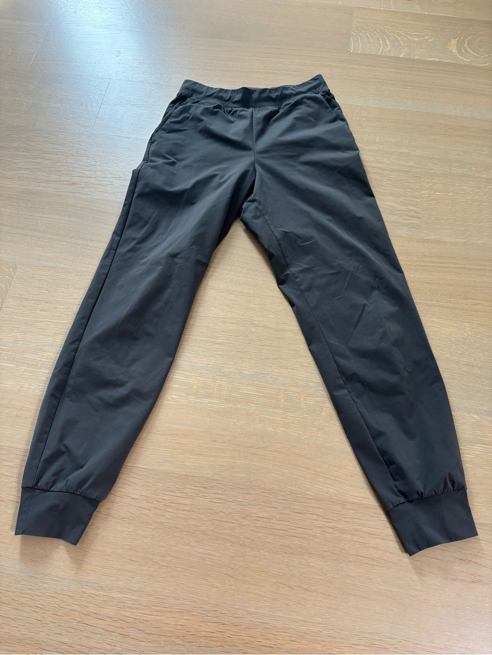 Uniqlo Women’s Jogger Pants - Comfortable Everyday Wear, XS, Slate Grey